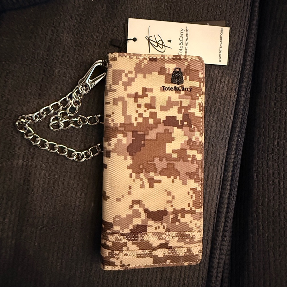 Brown Camouflage Women's Wallet